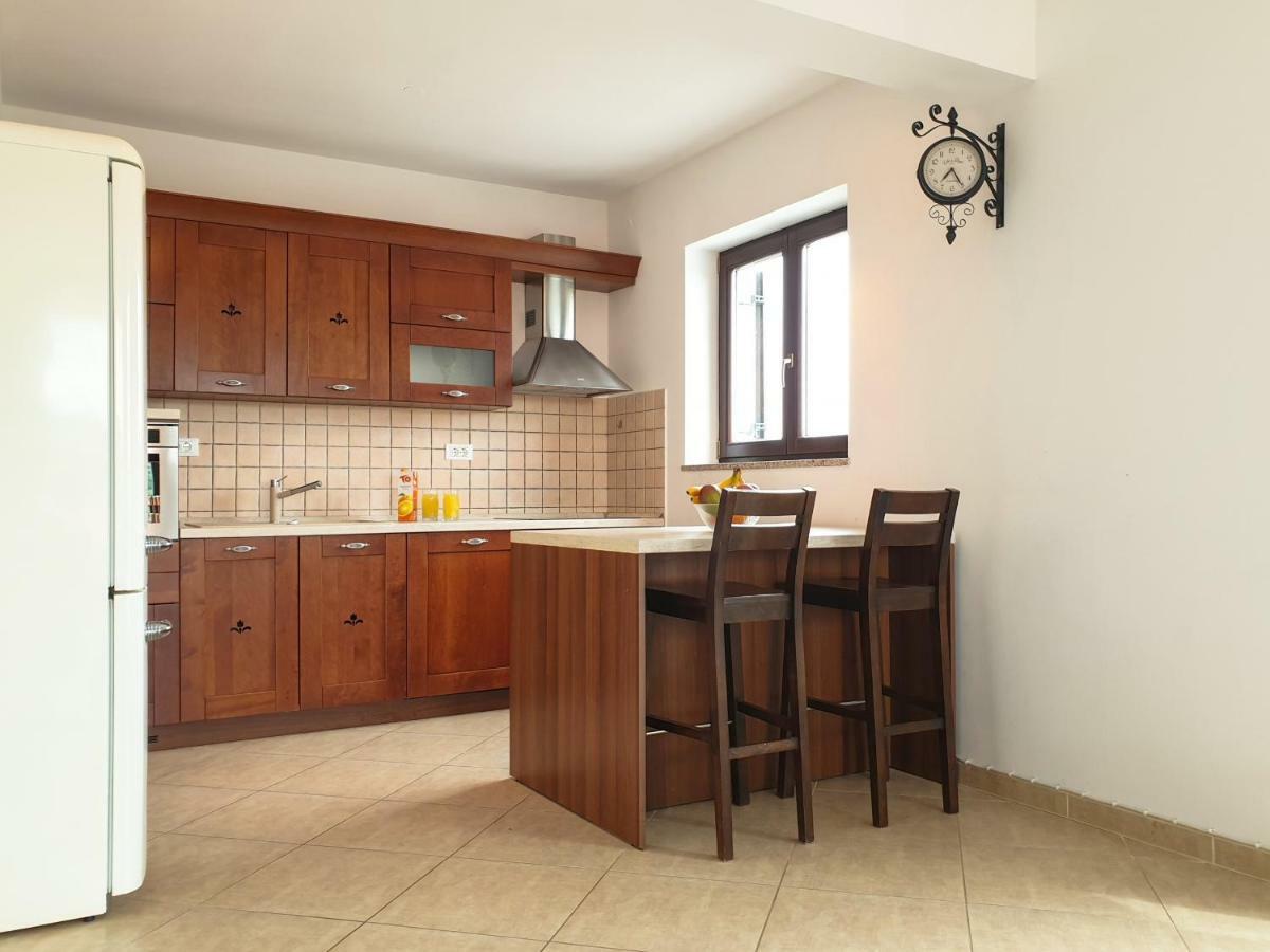 Apartment Oliva Yourcroatiaholiday Premantura Exterior foto